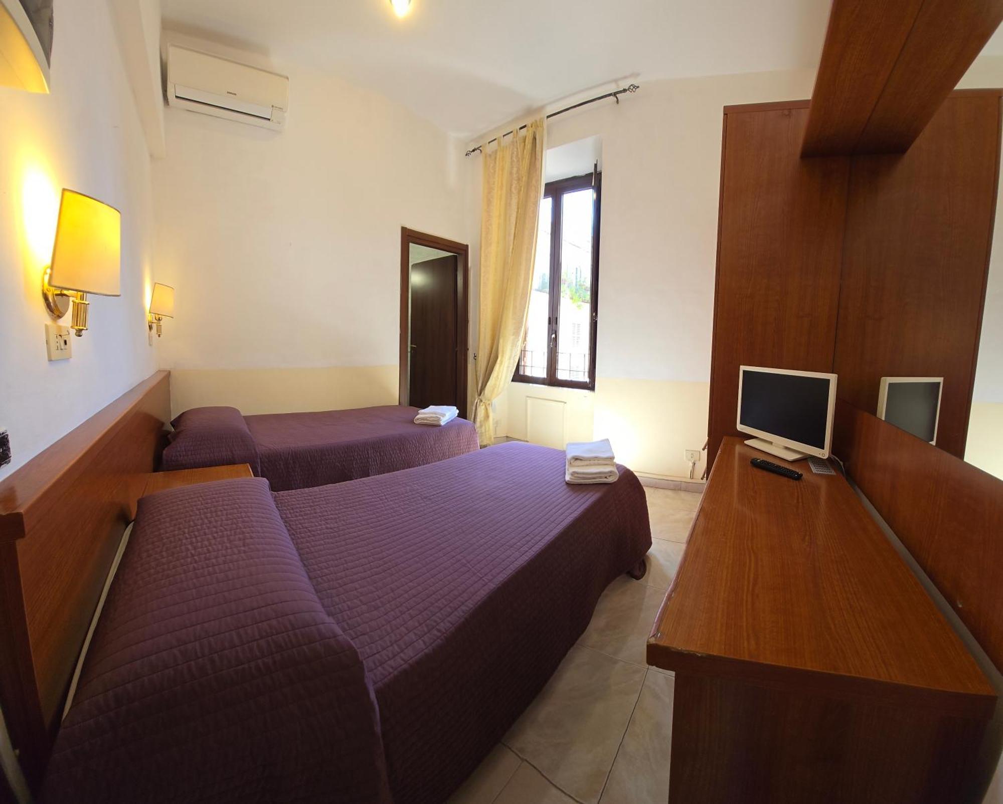 Hotel Azzurra Roma Esterno foto