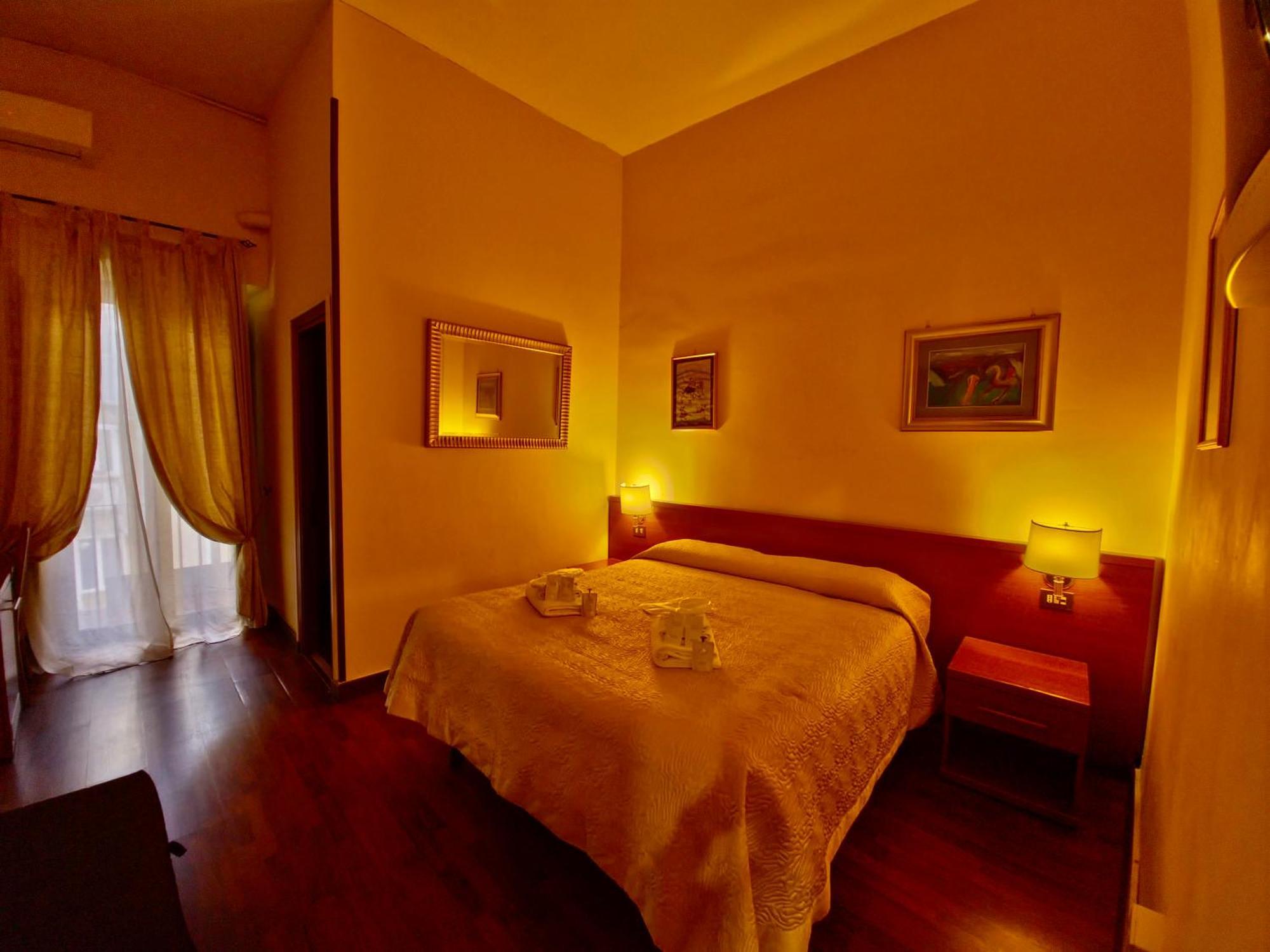 Hotel Azzurra Roma Esterno foto